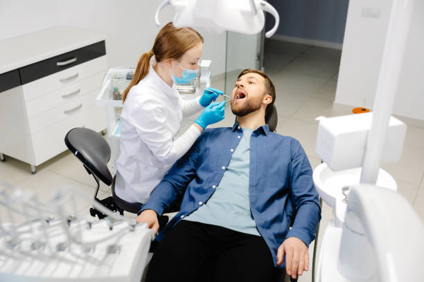 Best Wisdom Tooth Removal  in Bermuda Dunes, CA